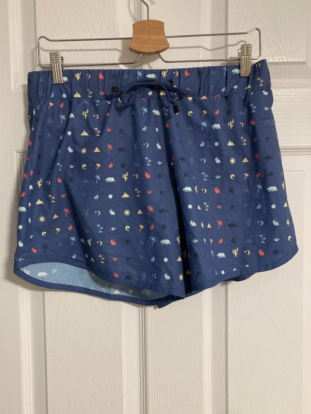 Rabbit Surf's Up 4" Short Bijou Blue Icon Size M Lined Pockets